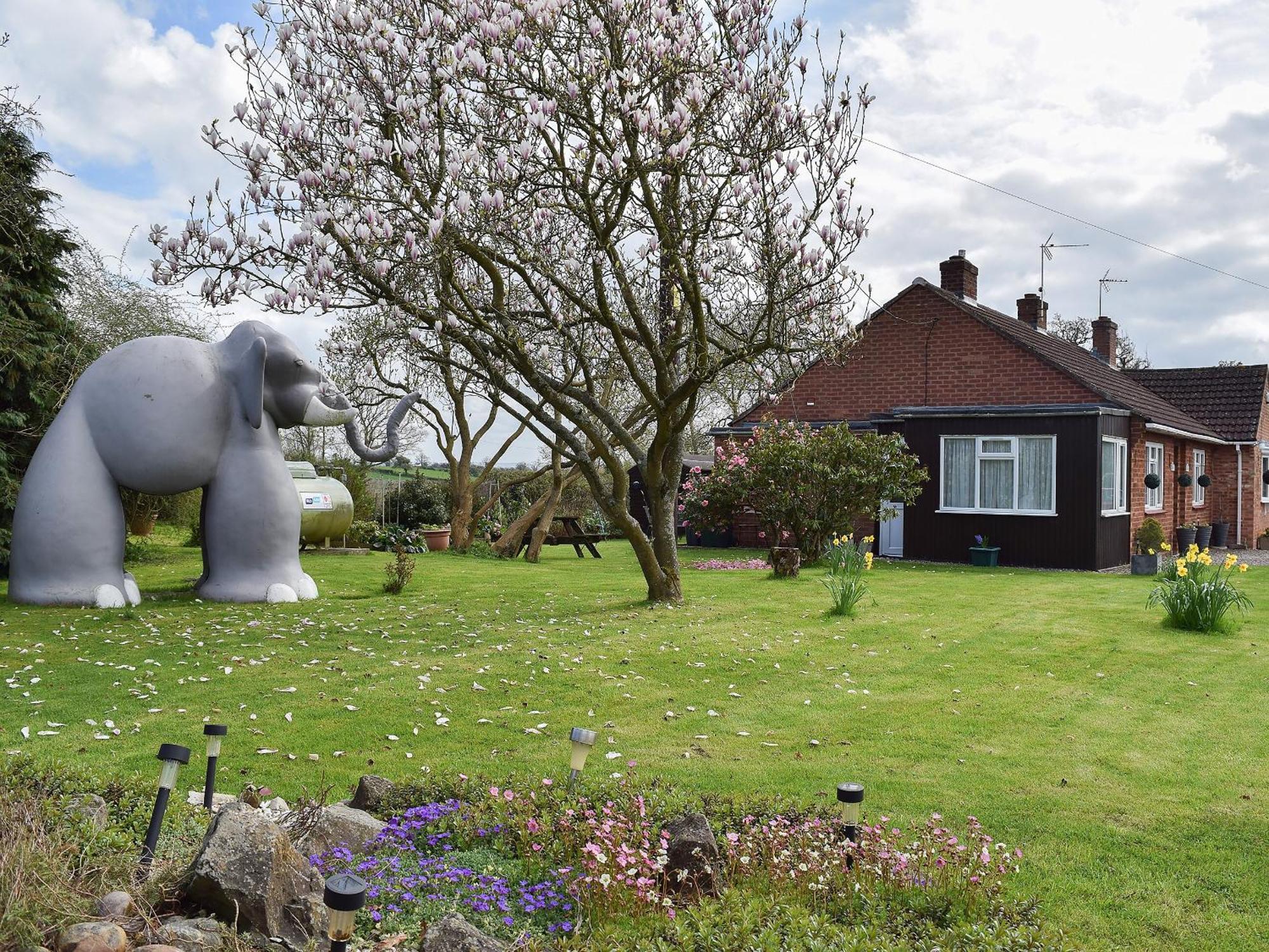 Lenas Lodge Birtsmorton Dış mekan fotoğraf